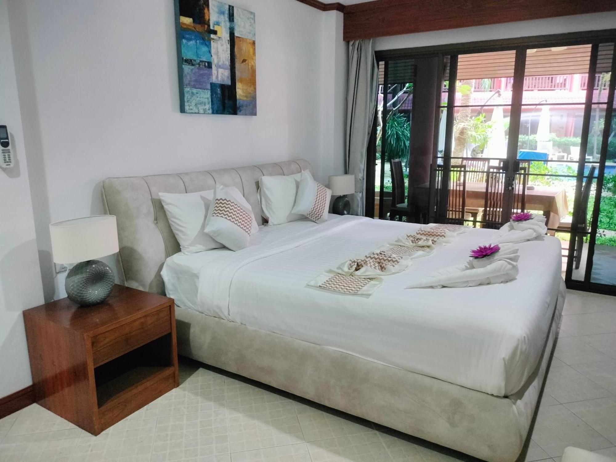 Sai Rougn Apartment Patong Ngoại thất bức ảnh