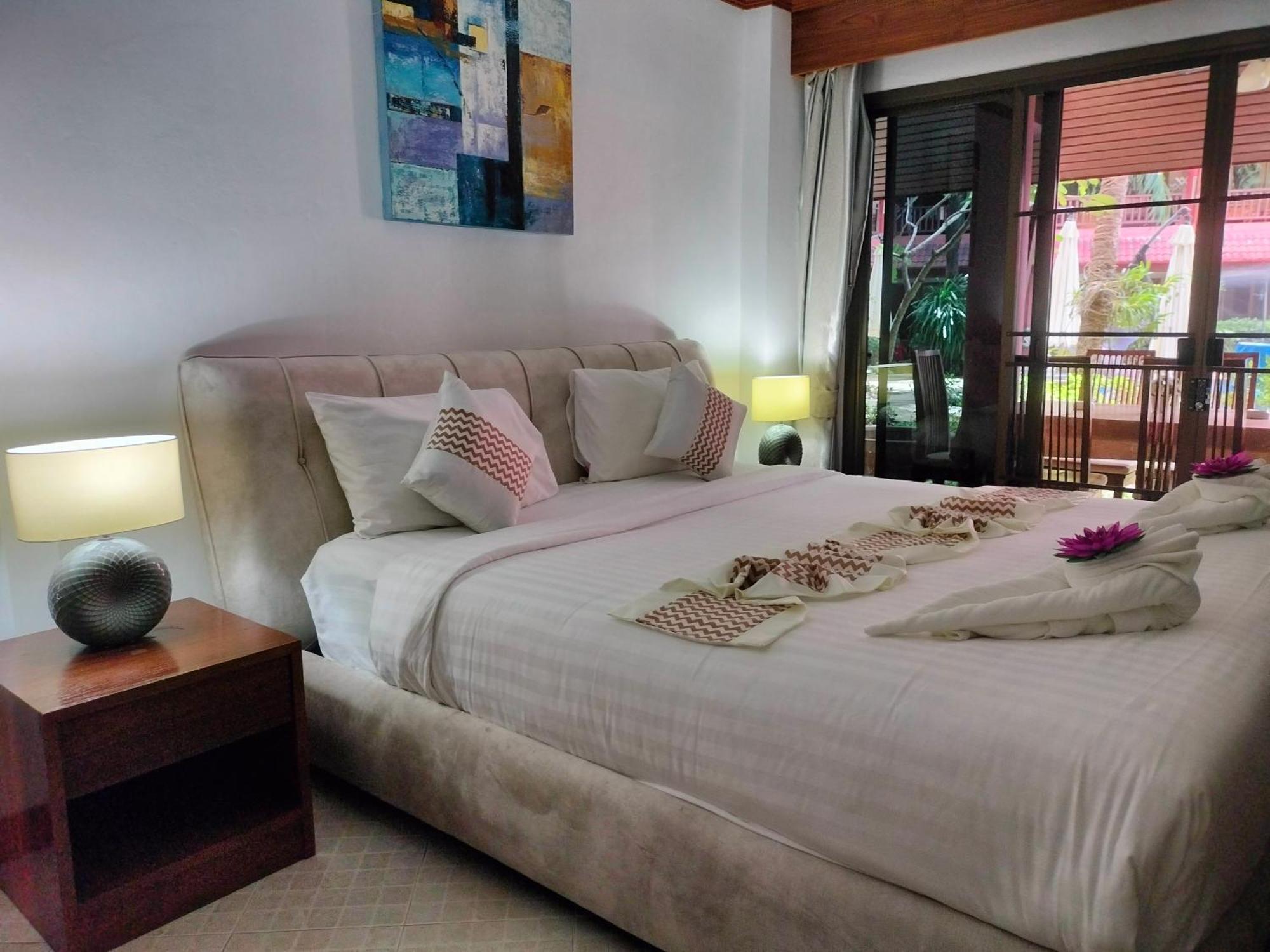 Sai Rougn Apartment Patong Ngoại thất bức ảnh