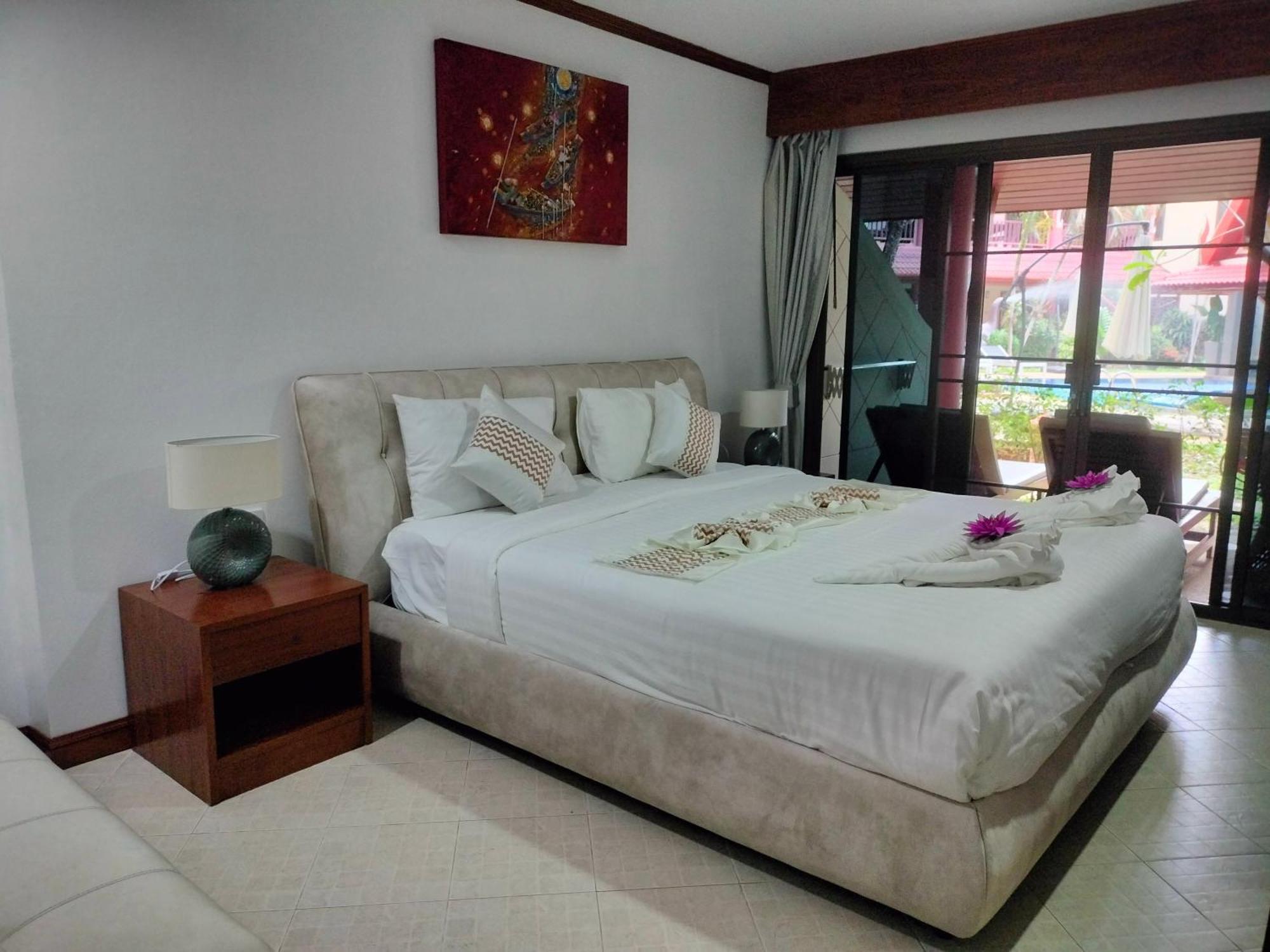 Sai Rougn Apartment Patong Ngoại thất bức ảnh