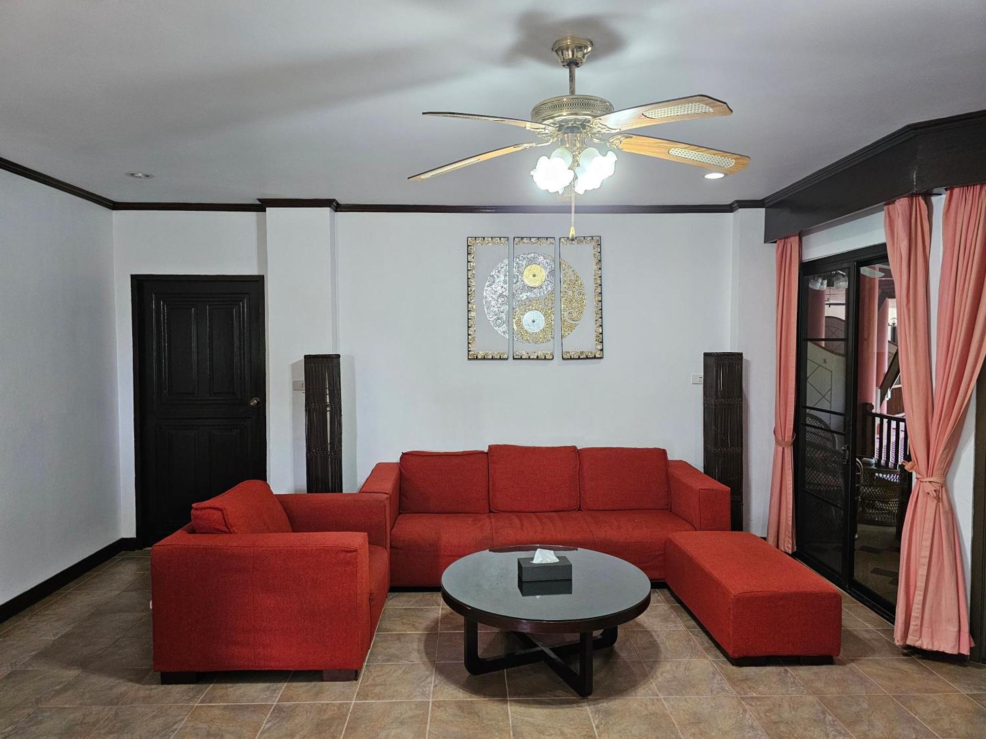 Sai Rougn Apartment Patong Ngoại thất bức ảnh