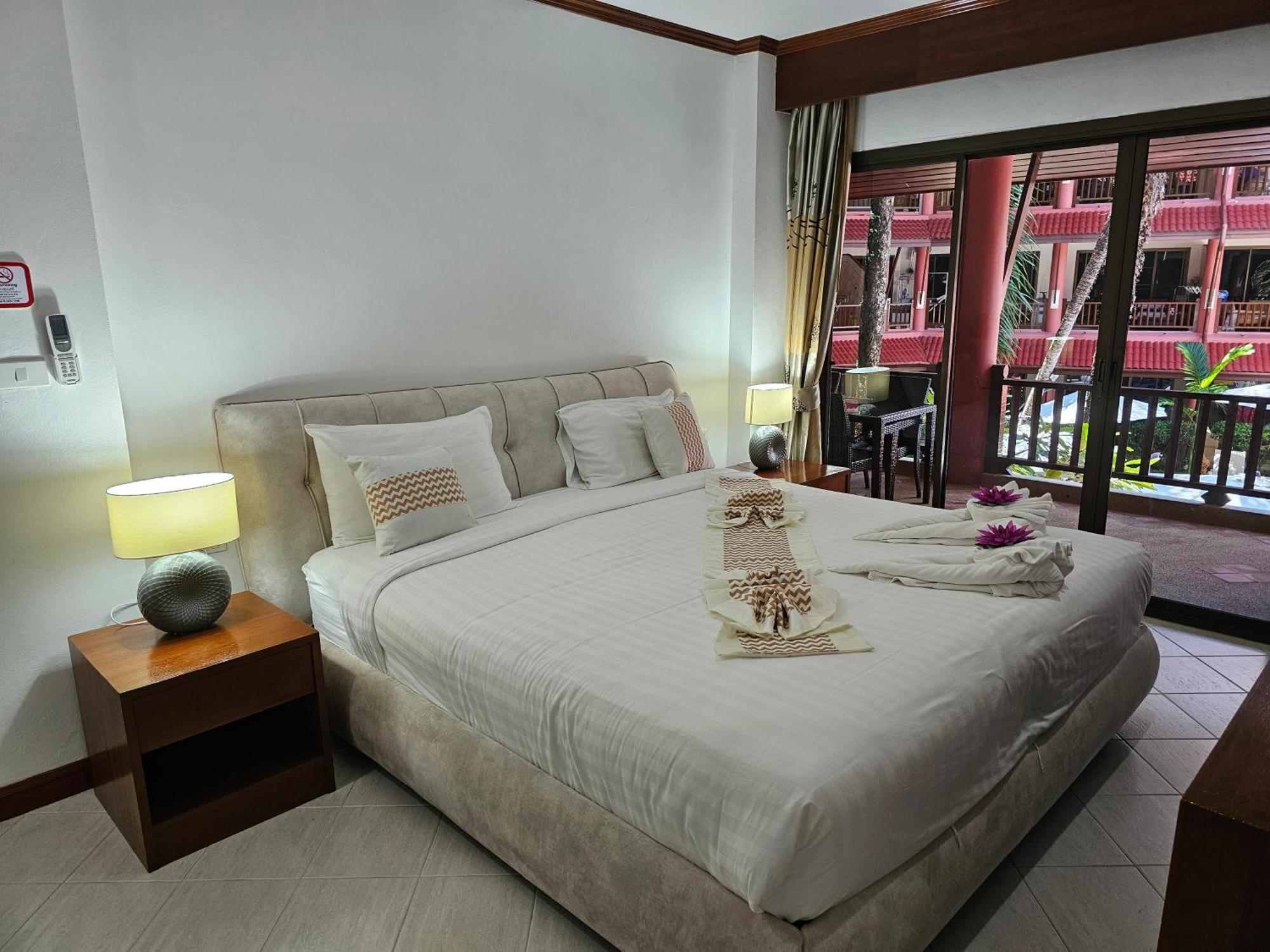 Sai Rougn Apartment Patong Ngoại thất bức ảnh