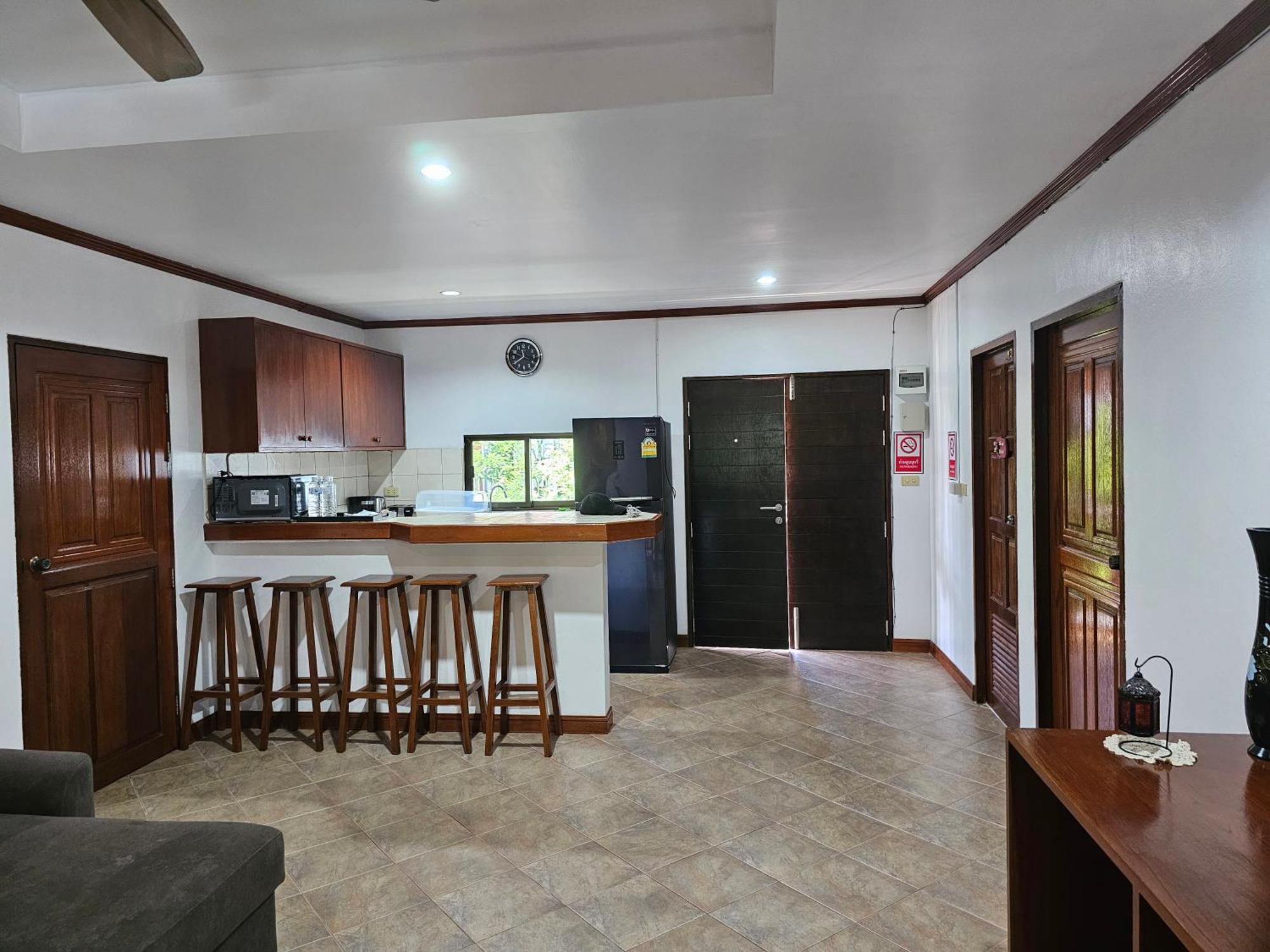 Sai Rougn Apartment Patong Ngoại thất bức ảnh