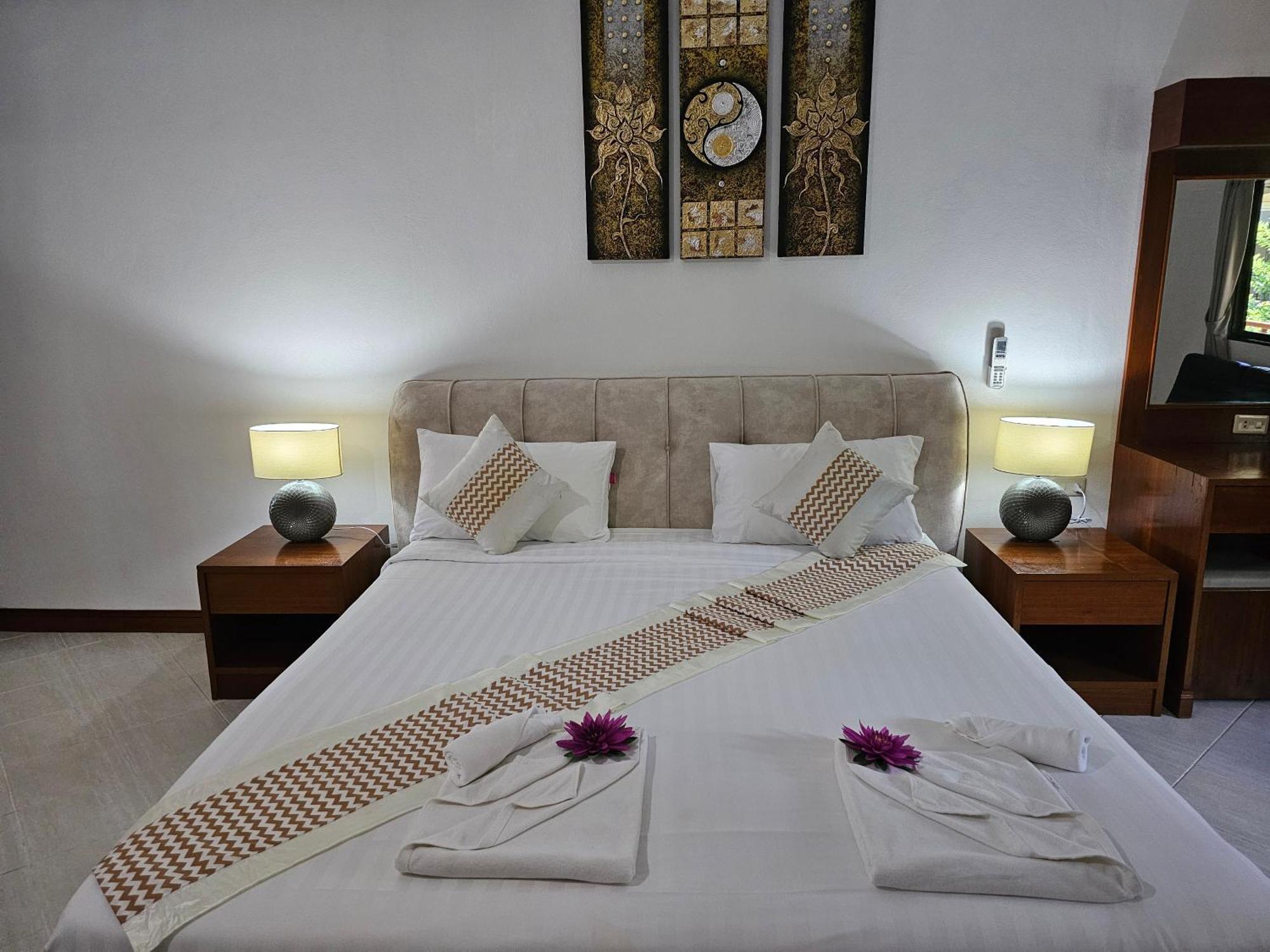 Sai Rougn Apartment Patong Ngoại thất bức ảnh