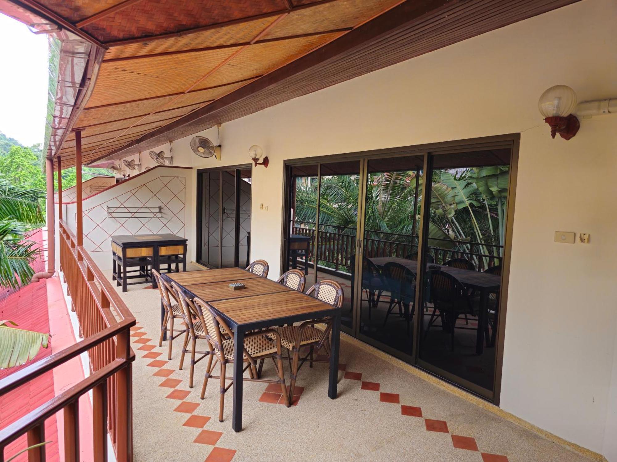 Sai Rougn Apartment Patong Ngoại thất bức ảnh